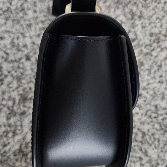 NWOT A.P.C. Genève Calfskin Bag🖤✨(#252) - Picture 10 of 12